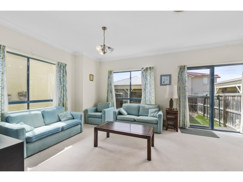 9 North Terrace, Dapto NSW 2530