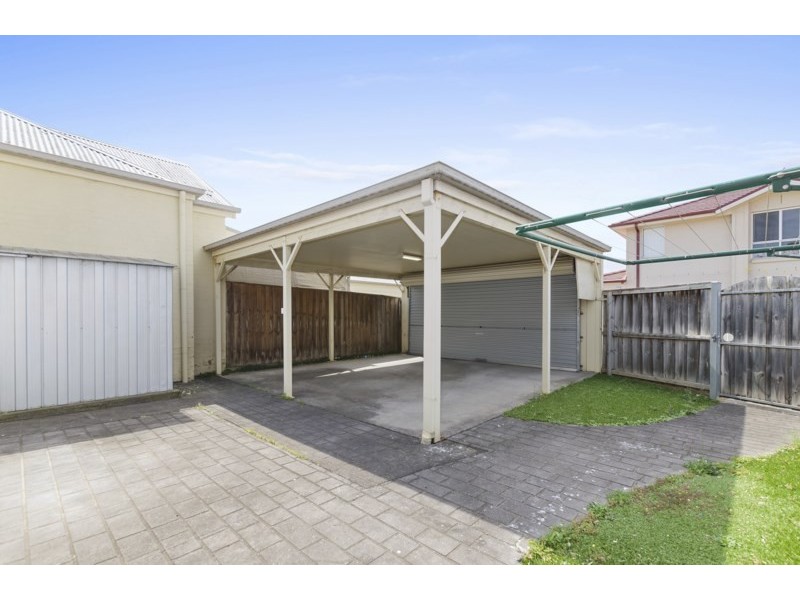 9 North Terrace, Dapto NSW 2530