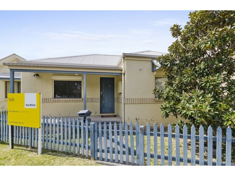 9 North Terrace, Dapto NSW 2530