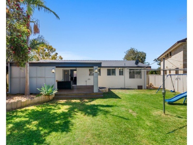 7 Blackbutt Way, Barrack Heights NSW 2528