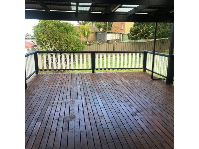 7 Weemala Crescent, Koonawarra NSW 2530