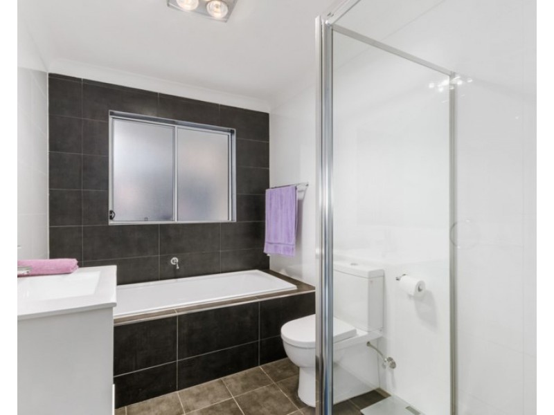 7/102 Kanahooka Road, Kanahooka NSW 2530