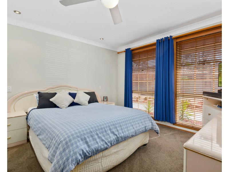 17 Bovard Court, Horsley NSW 2530