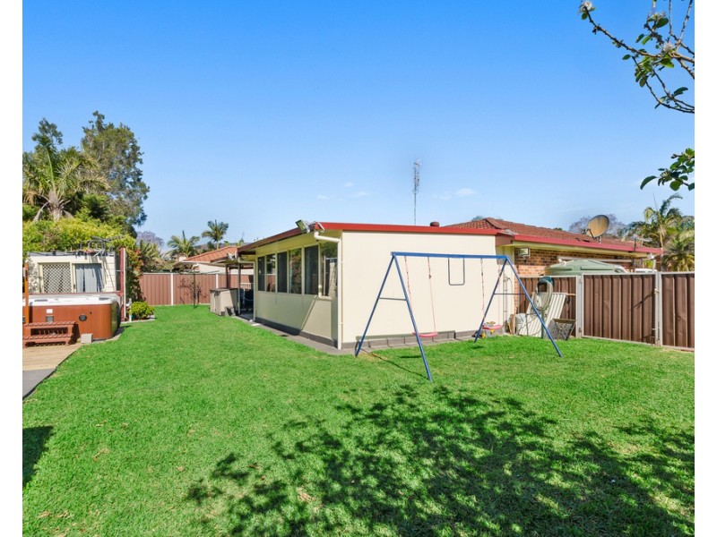 17 Bovard Court, Horsley NSW 2530