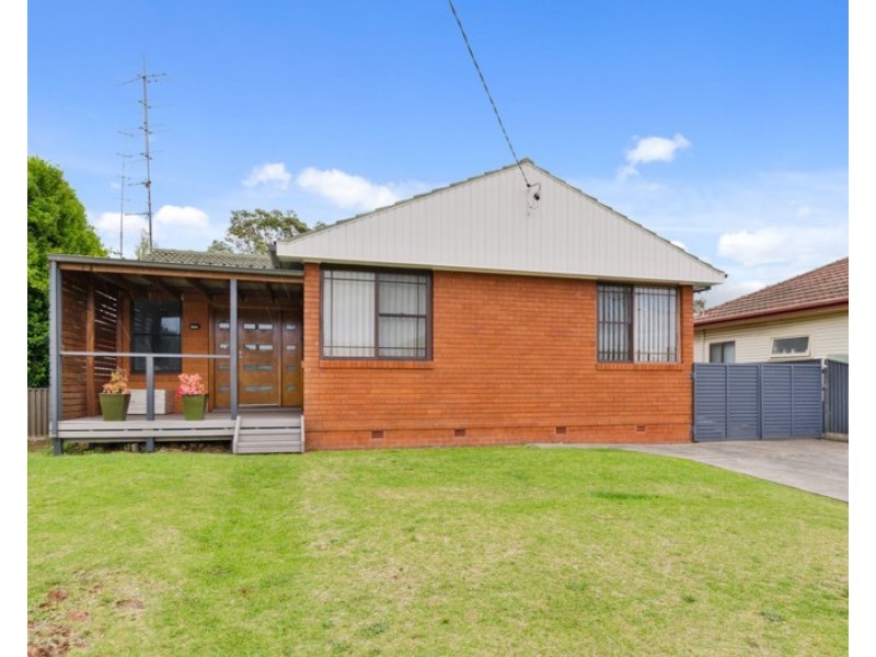 16 Cirrus Street, Dapto NSW 2530