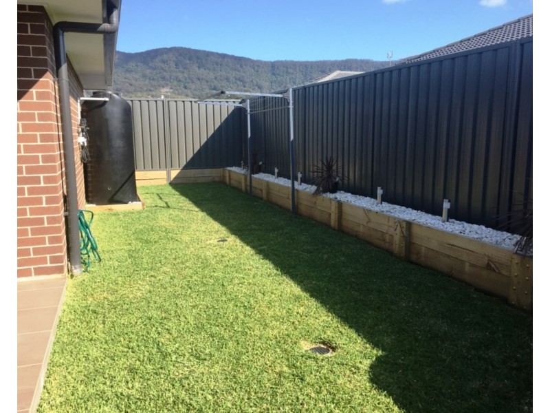 9 Hobbs Street, Horsley NSW 2530