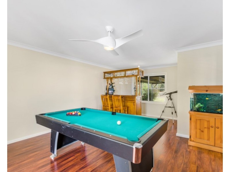 9 Ironbark Avenue, Albion Park Rail NSW 2527