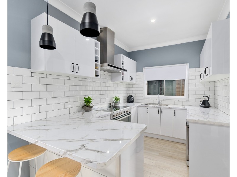 231 Shellharbour Road, Barrack Heights NSW 2528