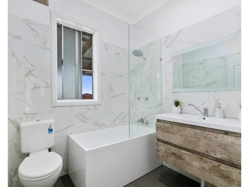 231 Shellharbour Road, Barrack Heights NSW 2528