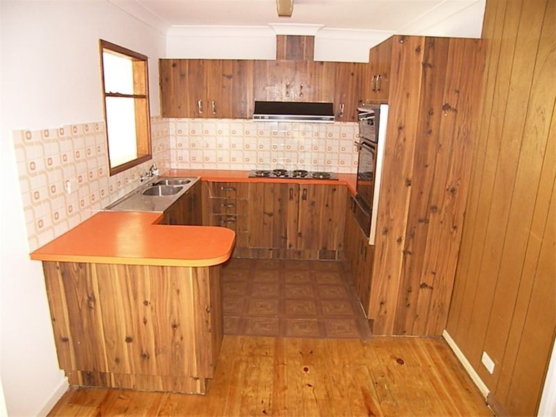 12 Byamee Street, Dapto NSW 2530