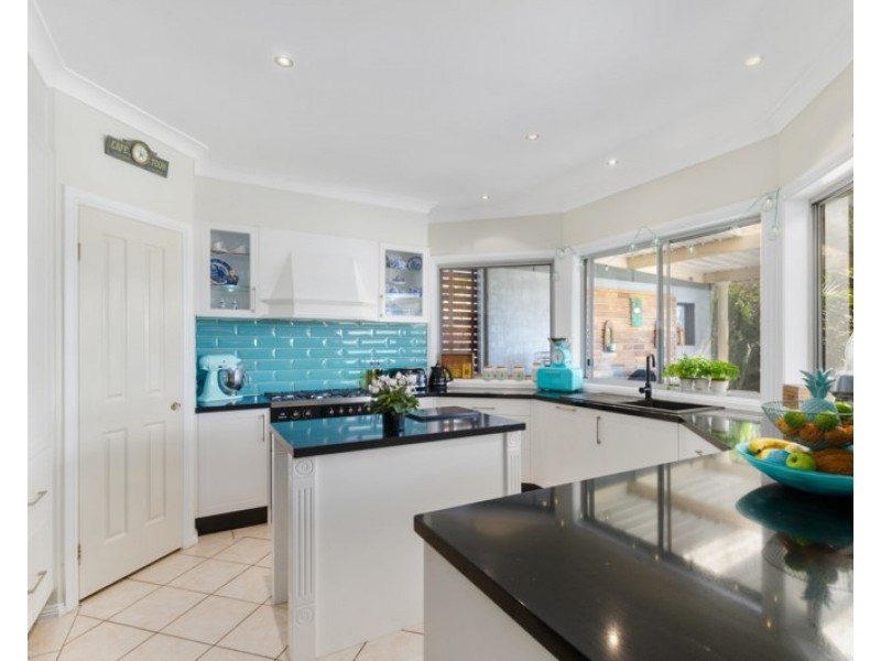 14 Barham Place, Horsley NSW 2530