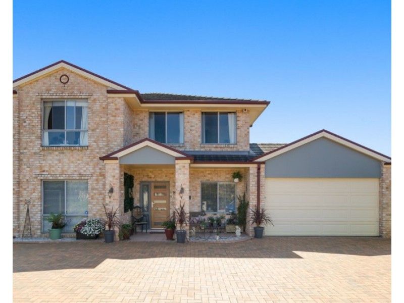 14 Barham Place, Horsley NSW 2530