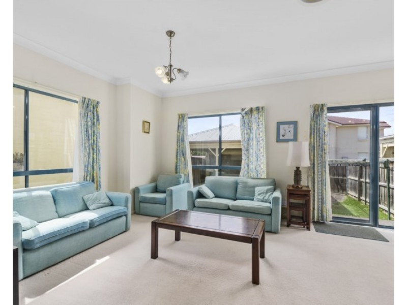 9 North Terrace, Dapto NSW 2530