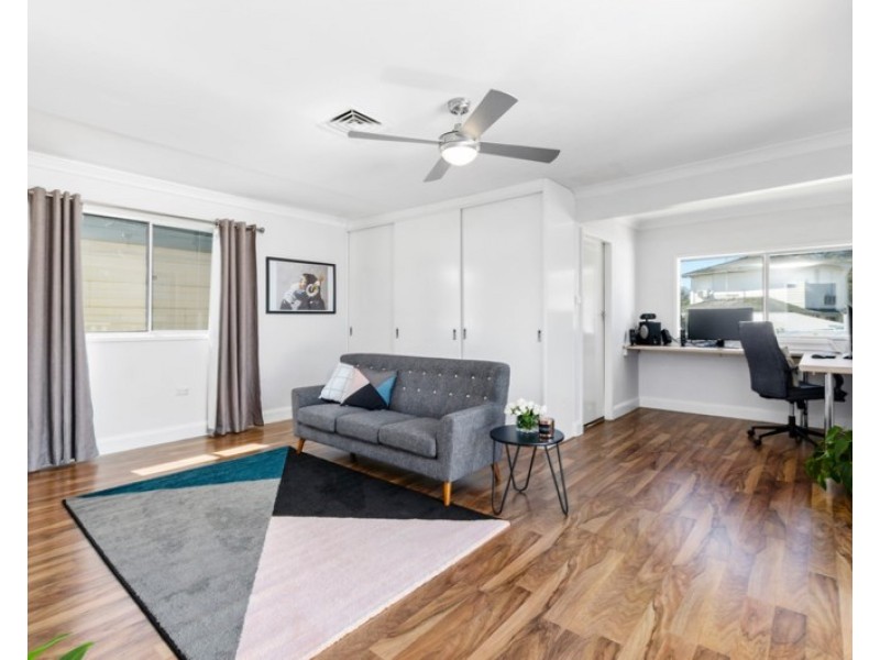 69 Robert Street, Dapto NSW 2530