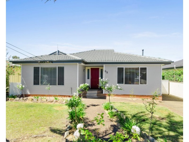 69 Robert Street, Dapto NSW 2530