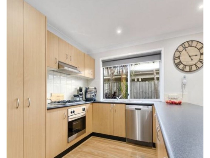 27 Karara Avenue, Horsley NSW 2530