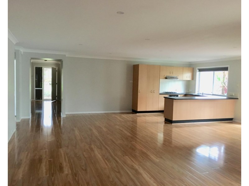 27 Karara Avenue, Horsley NSW 2530