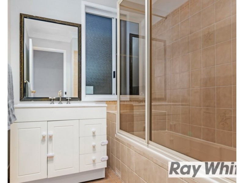 2 Coronet Place, Dapto NSW 2530