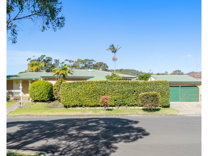 2 Lobelia Street, Albion Park Rail NSW 2527
