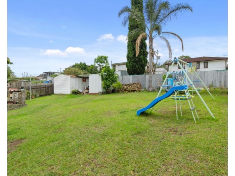 538 Northcliffe Drive, Berkeley NSW 2506