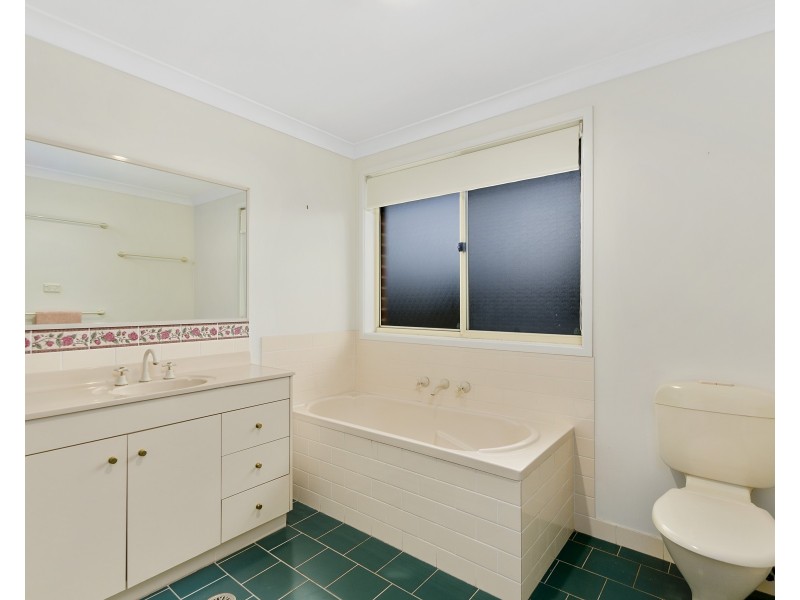47 Robins Creek Drive, Horsley NSW 2530