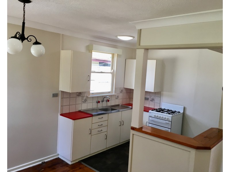 7 Bambil Crescent, Dapto NSW 2530