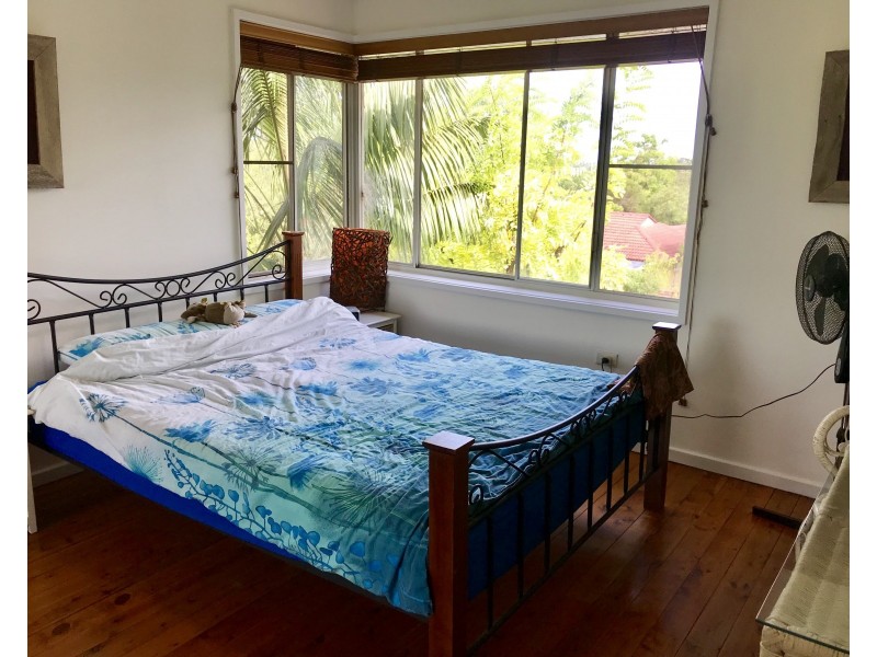10 Robert Street, Kanahooka NSW 2530