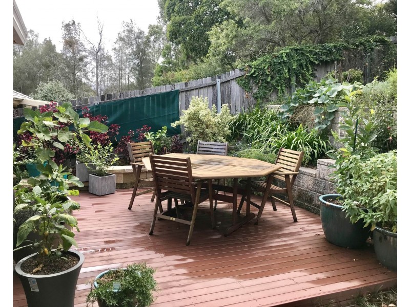 10 Robert Street, Kanahooka NSW 2530