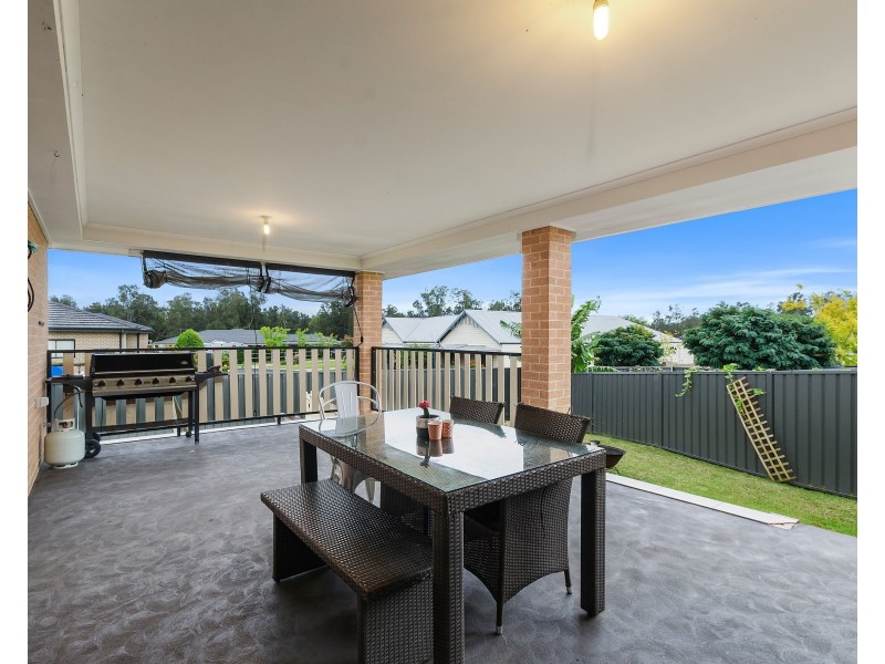 19 Saltwater Circuit, Kanahooka NSW 2530