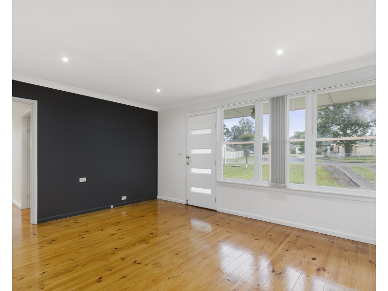 31 Bambil Crescent, Dapto NSW 2530