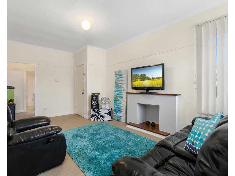 156 Princes Highway, Unanderra NSW 2526