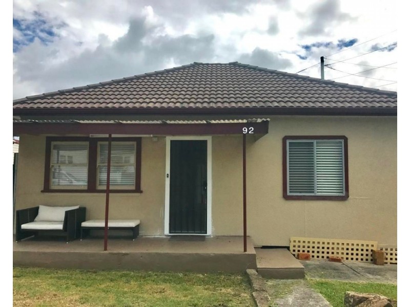 92 Marshall Street, Dapto NSW 2530