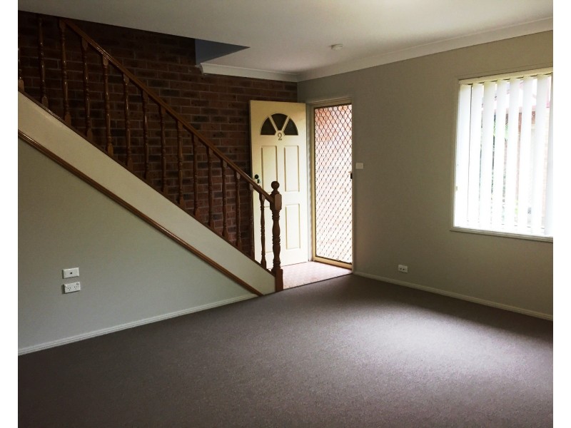 2/22 Bateman Avenue, Albion Park Rail NSW 2527