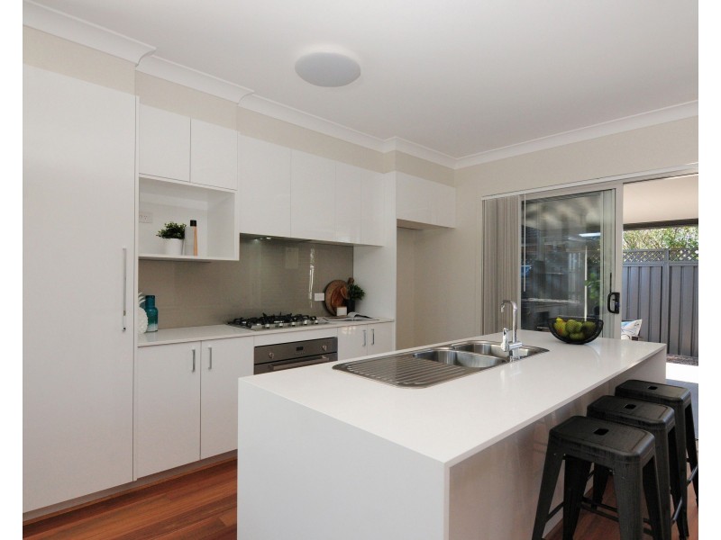 2/40 Gerongar Crescent, Haywards Bay NSW 2530