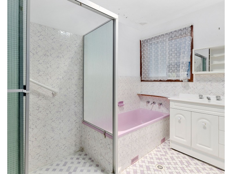 7 Bannister Street, Dapto NSW 2530