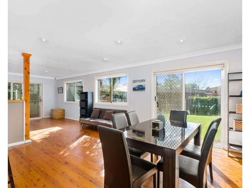 31 Polock Crescent, Albion Park NSW 2527