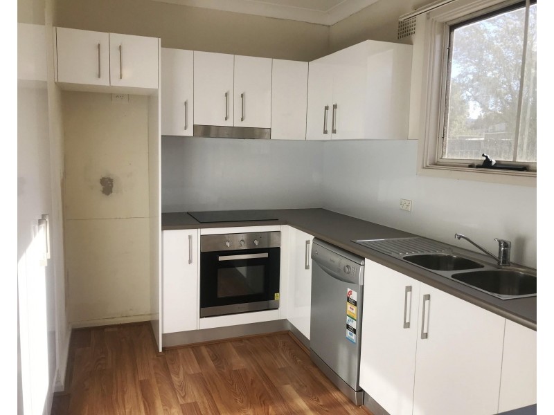 110 Edgeworth Avenue, Kanahooka NSW 2530