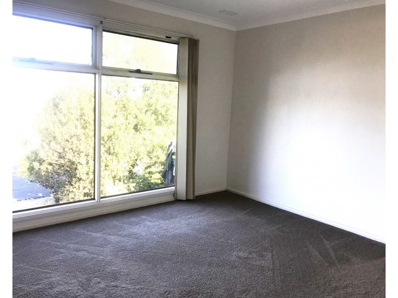 110 Edgeworth Avenue, Kanahooka NSW 2530