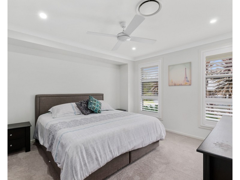 28 Flemmings Crescent, Horsley NSW 2530