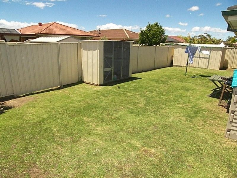 13 Cachia Blvde, Horsley NSW 2530