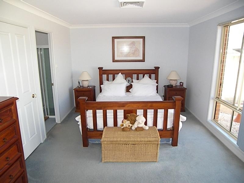14 Hartfield Avenue, Horsley NSW 2530