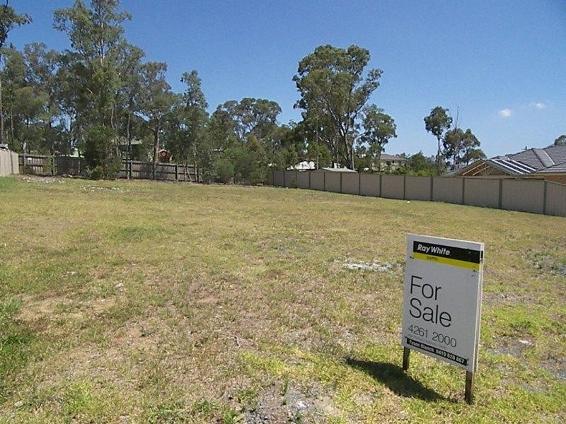 17 Norman Clark Drive, Horsley NSW 2530