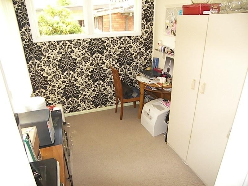 26 Burrell Crescent, Dapto NSW 2530