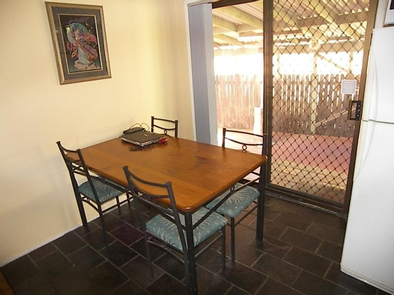 25 Ritchie Crescent, Horsley NSW 2530