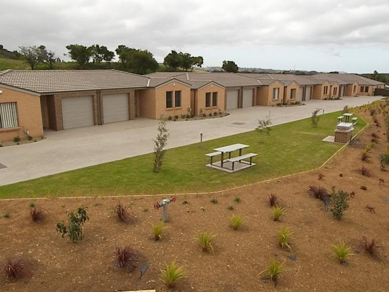 2 162 Kanahooka Road, Kanahooka NSW 2530