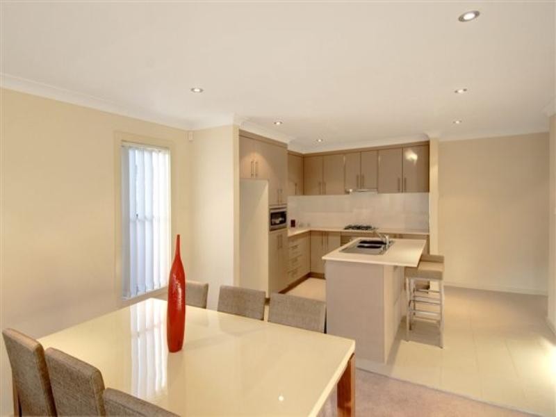 2 162 Kanahooka Road, Kanahooka NSW 2530