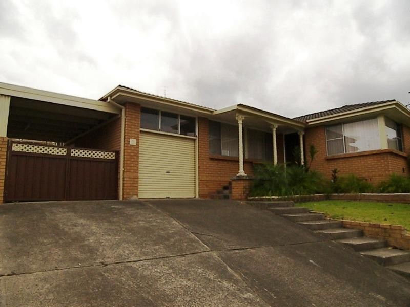 7 Glenview Street, Dapto NSW 2530