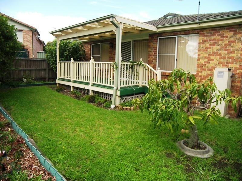 17 Ashmore Avenue, Kanahooka NSW 2530