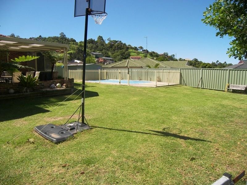 3 Sugarwood Place, Farmborough Heights NSW 2526