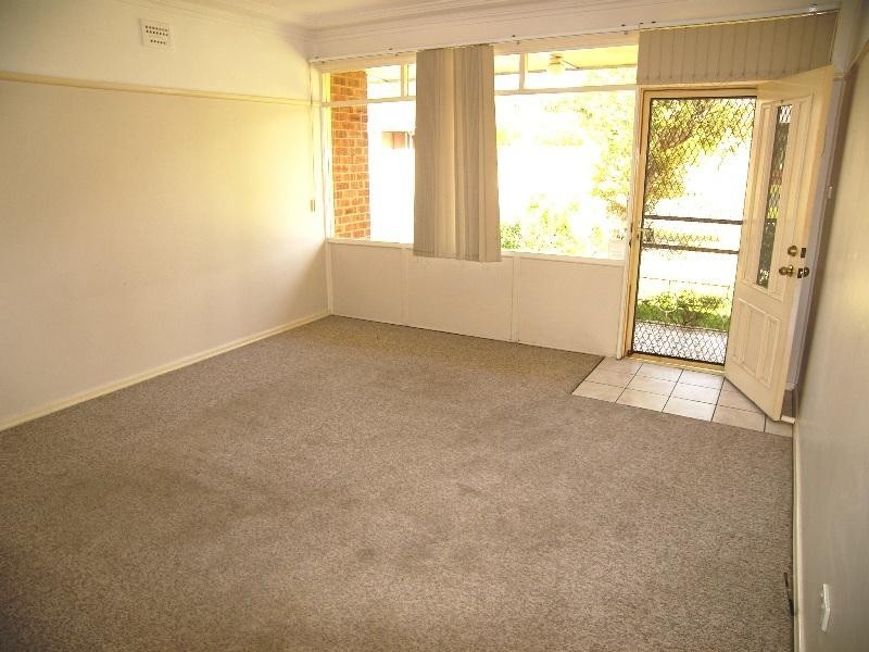 3 Kent Road, Dapto NSW 2530